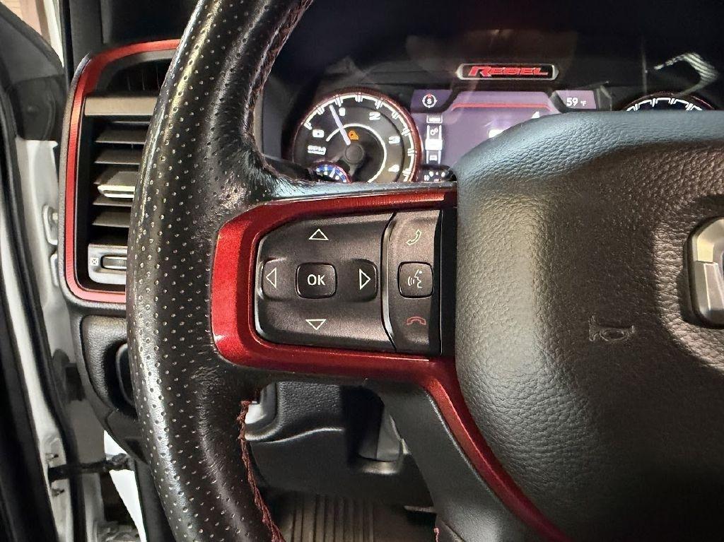 RAM 1500 Rebel Crew Cab SB 4WD 2020