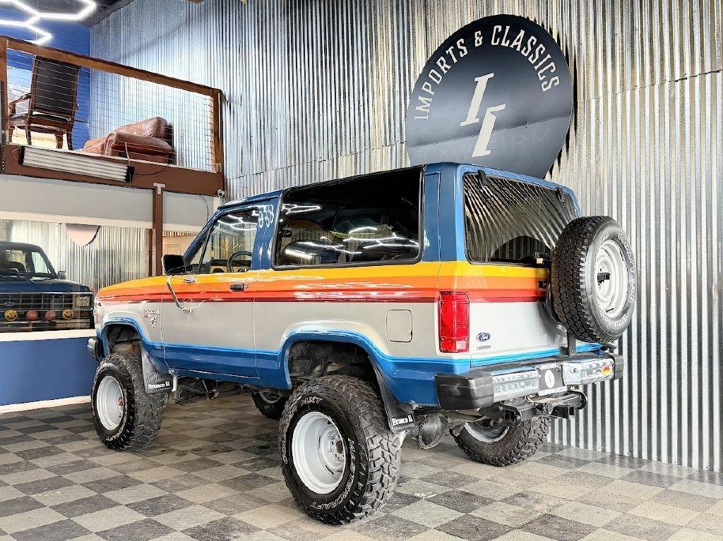 Ford Bronco II Base 1985