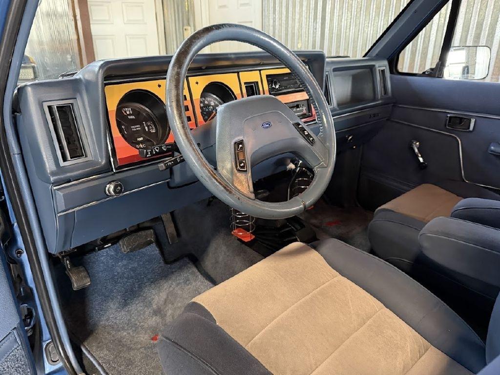 Ford Bronco II Base 1985