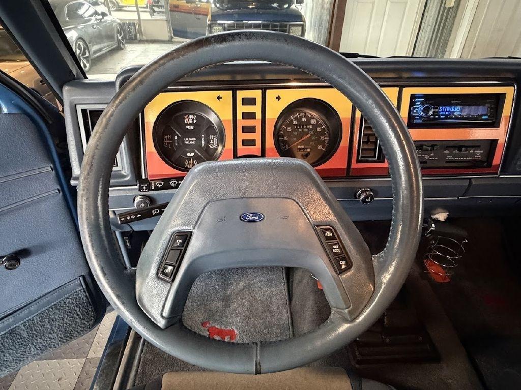 Ford Bronco II Base 1985