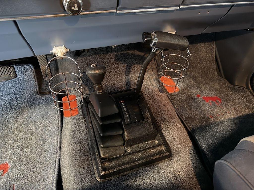 Ford Bronco II Base 1985