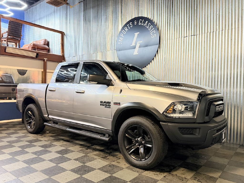 RAM 1500 Classic Tradesman Crew Cab SWB 4WD 2021