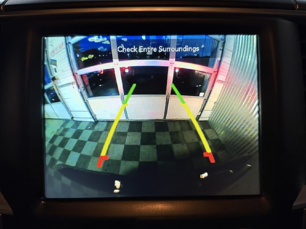 RAM 1500 Classic Tradesman Crew Cab SWB 4WD 2021