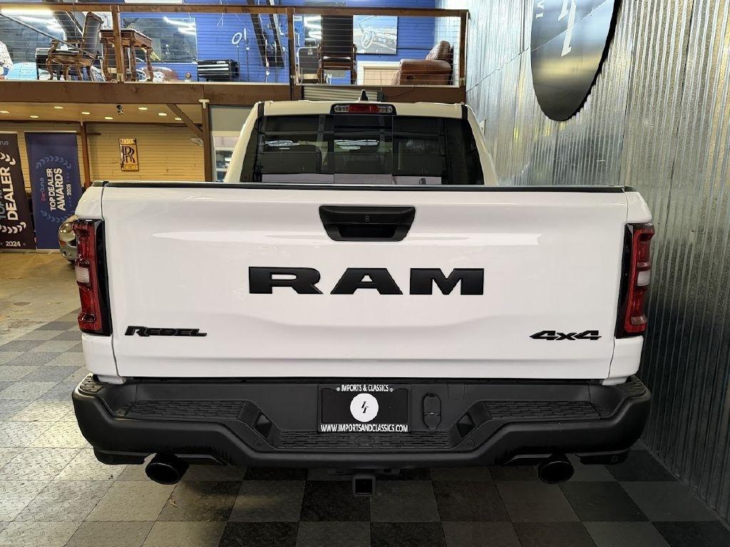 RAM 1500 Rebel Crew Cab SB 4WD 2025