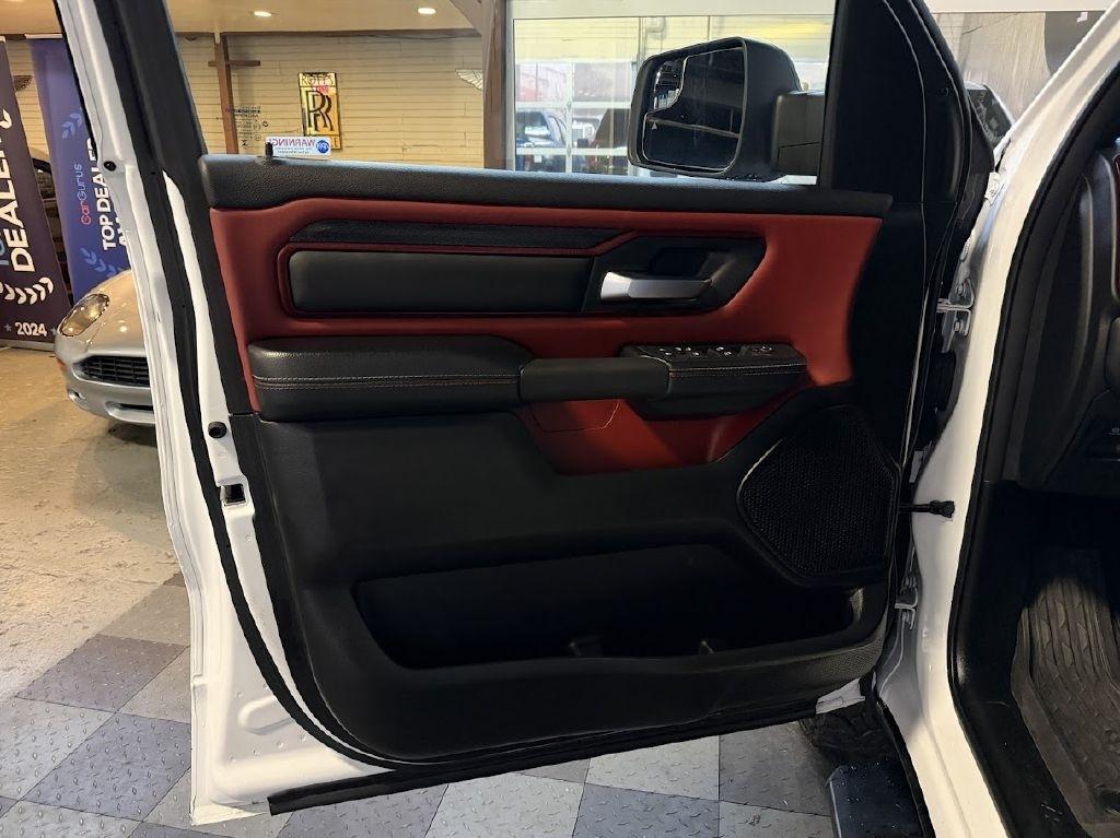 RAM 1500 Rebel Crew Cab SB 4WD 2025