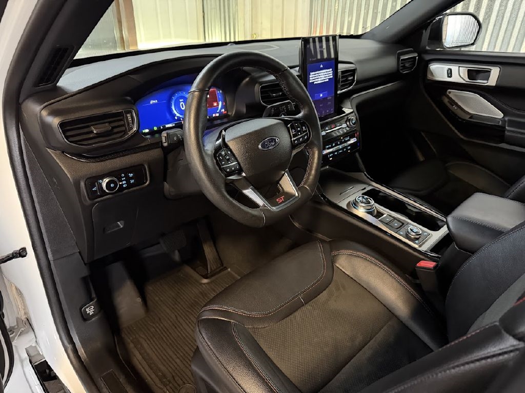 Ford Explorer ST AWD 2023