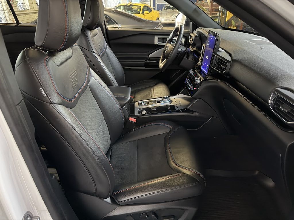 Ford Explorer ST AWD 2023
