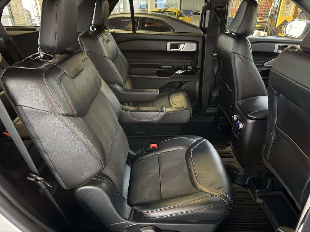 Ford Explorer ST AWD 2023