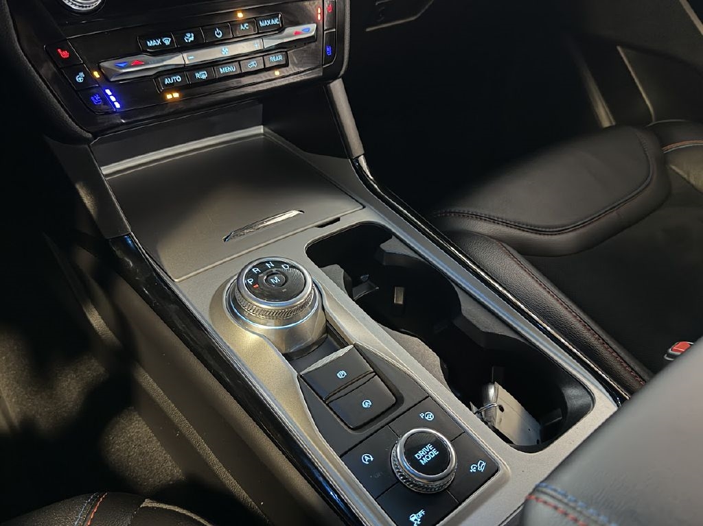 Ford Explorer ST AWD 2023