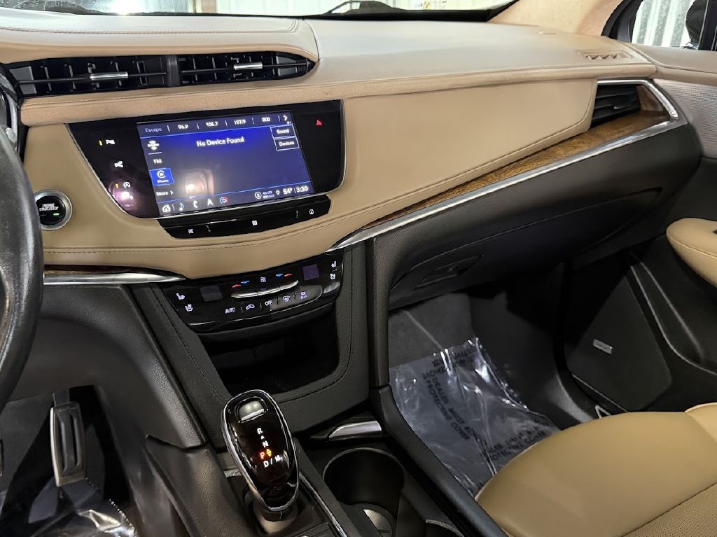 Cadillac XT5 Sport AWD 2021