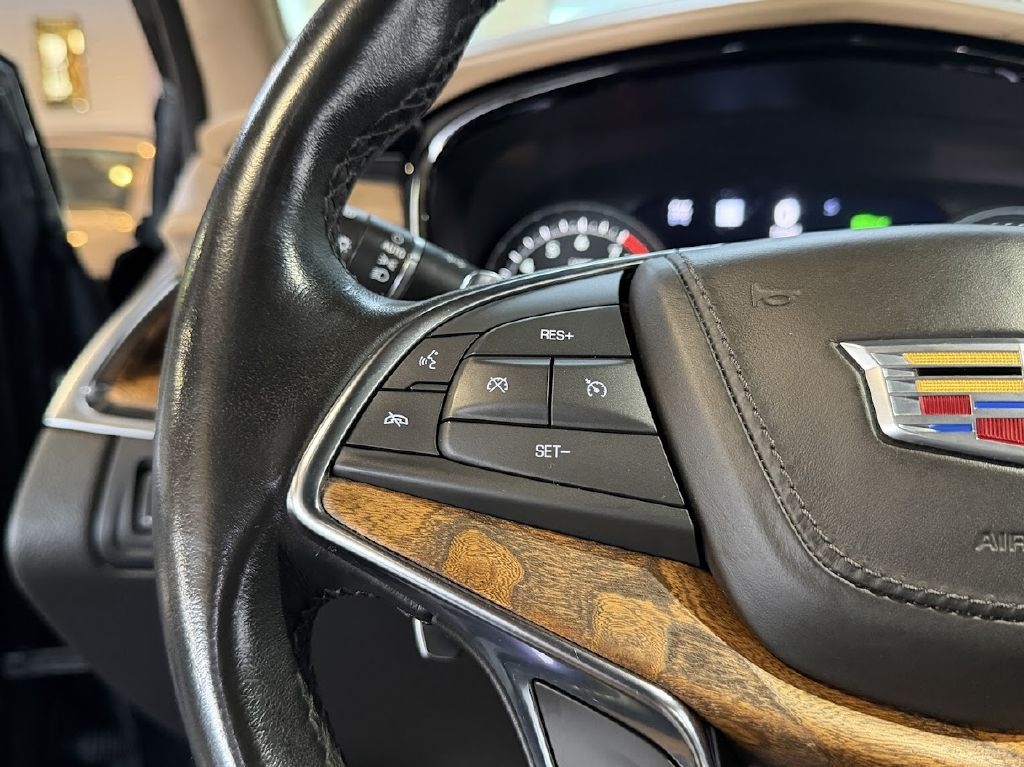 Cadillac XT5 Sport AWD 2021