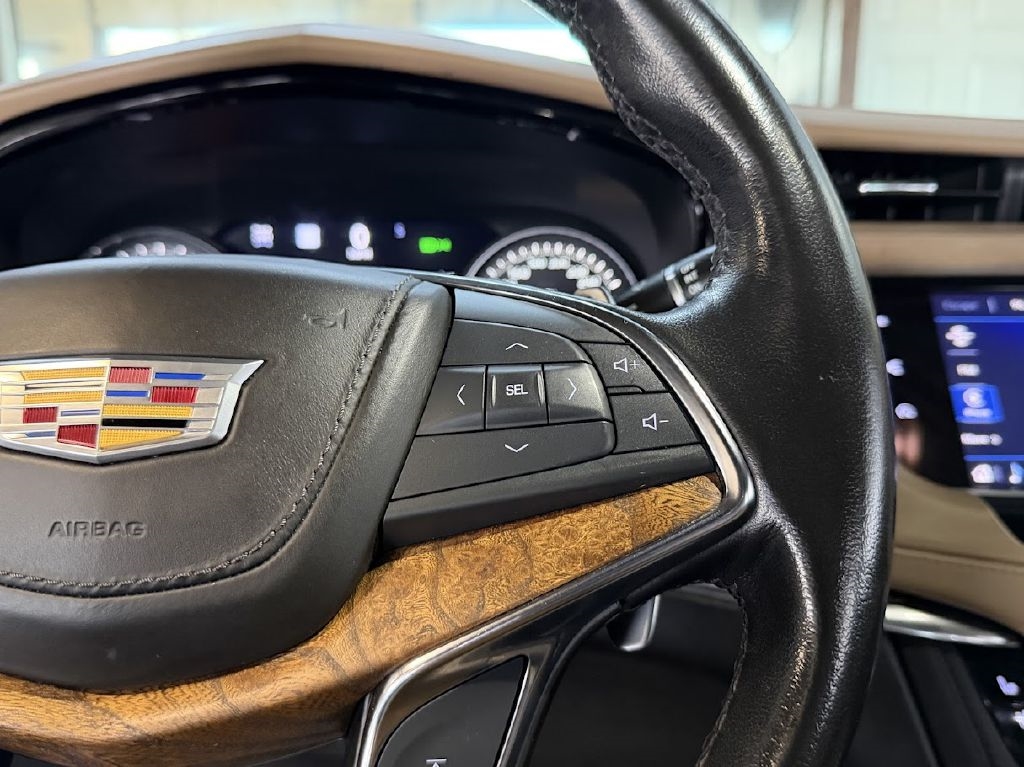 Cadillac XT5 Sport AWD 2021