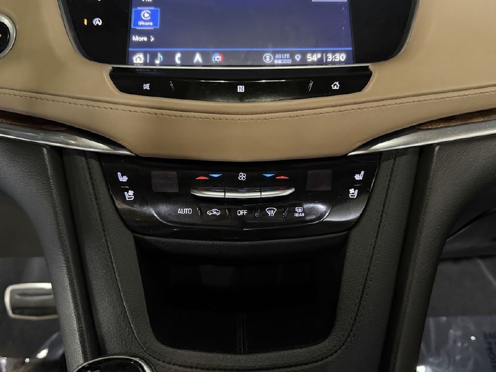 Cadillac XT5 Sport AWD 2021