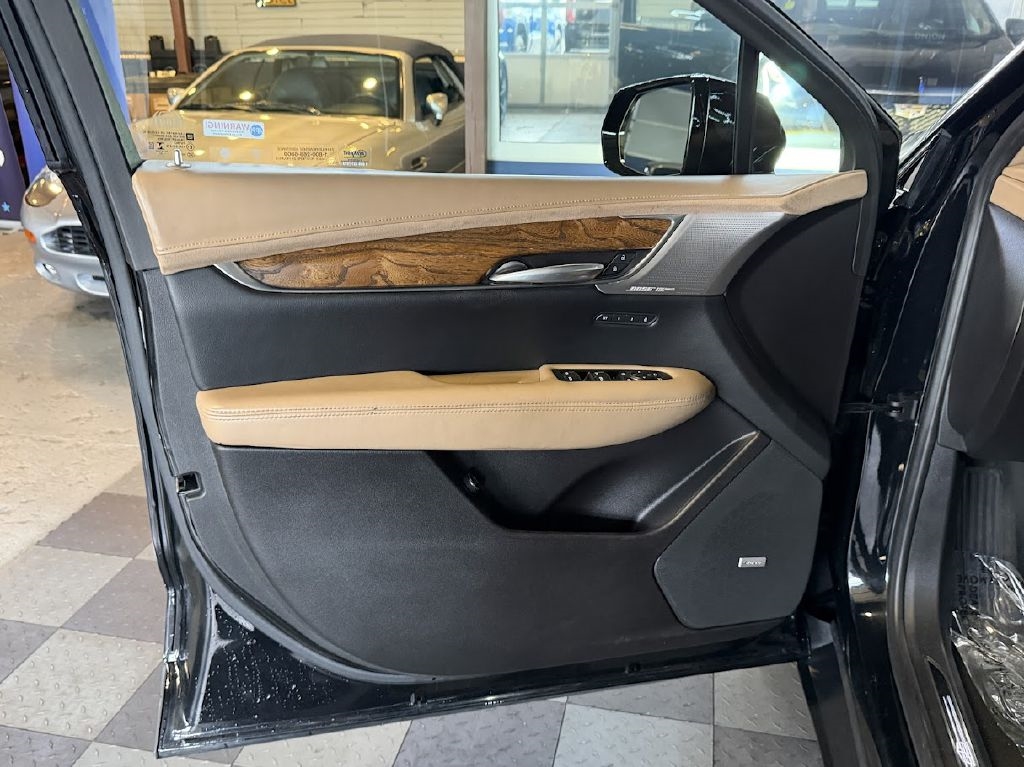 Cadillac XT5 Sport AWD 2021