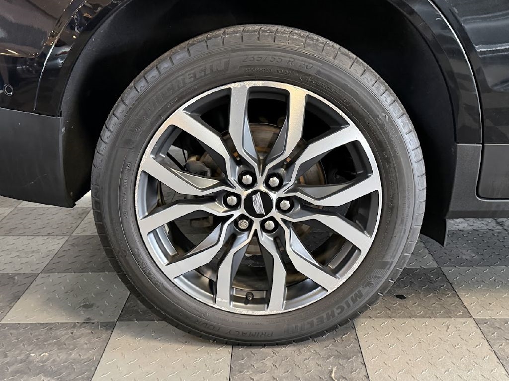 Cadillac XT5 Sport AWD 2021