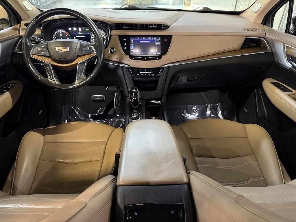 Cadillac XT5 Sport AWD 2021