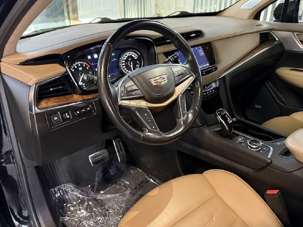 Cadillac XT5 Sport AWD 2021