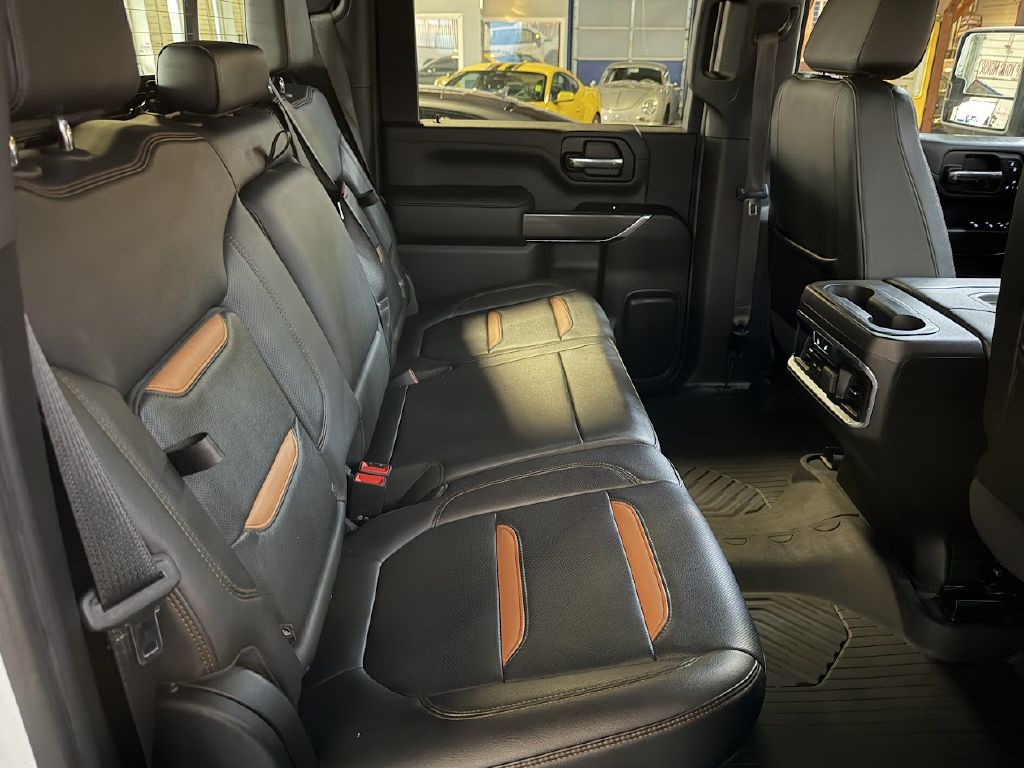 GMC Sierra 3500HD AT4 Crew Cab 4WD 2020