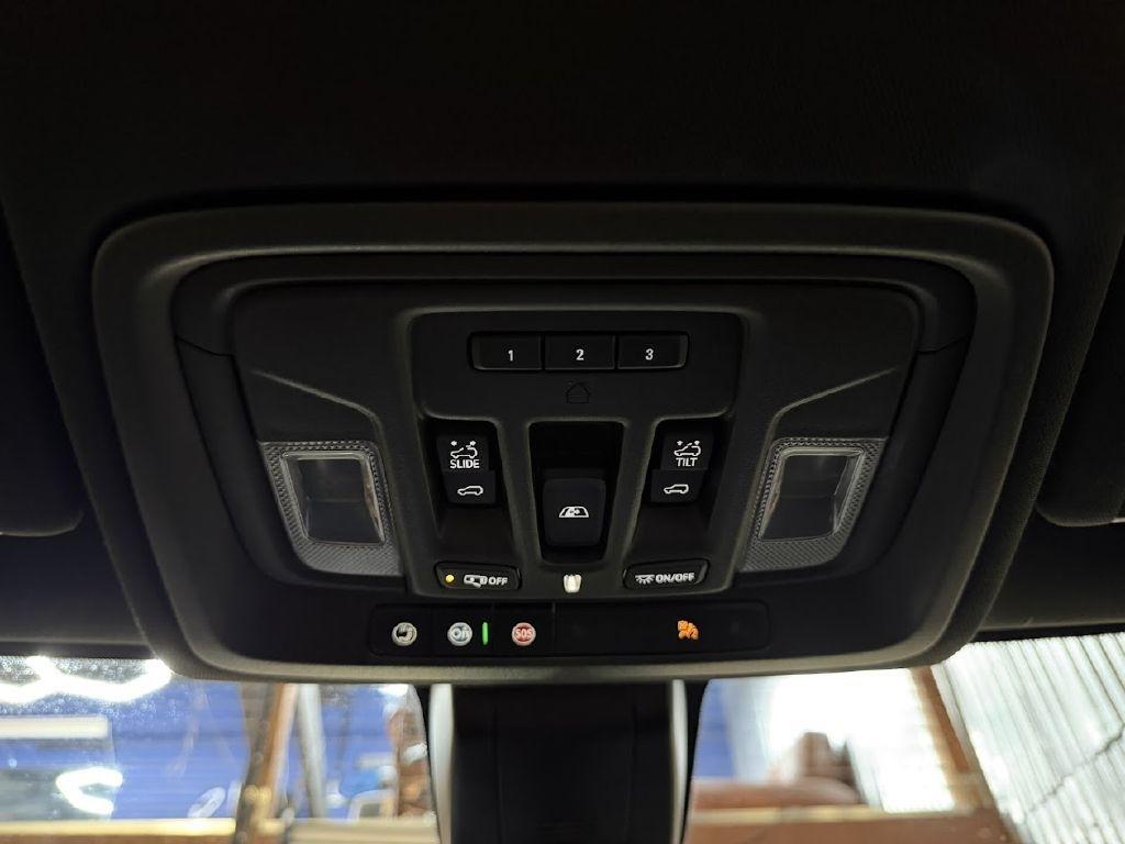 GMC Sierra 3500HD AT4 Crew Cab 4WD 2020