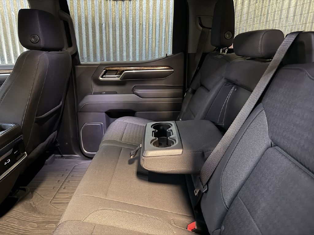 GMC Sierra 1500 Elevation Crew Cab 4WD 2022