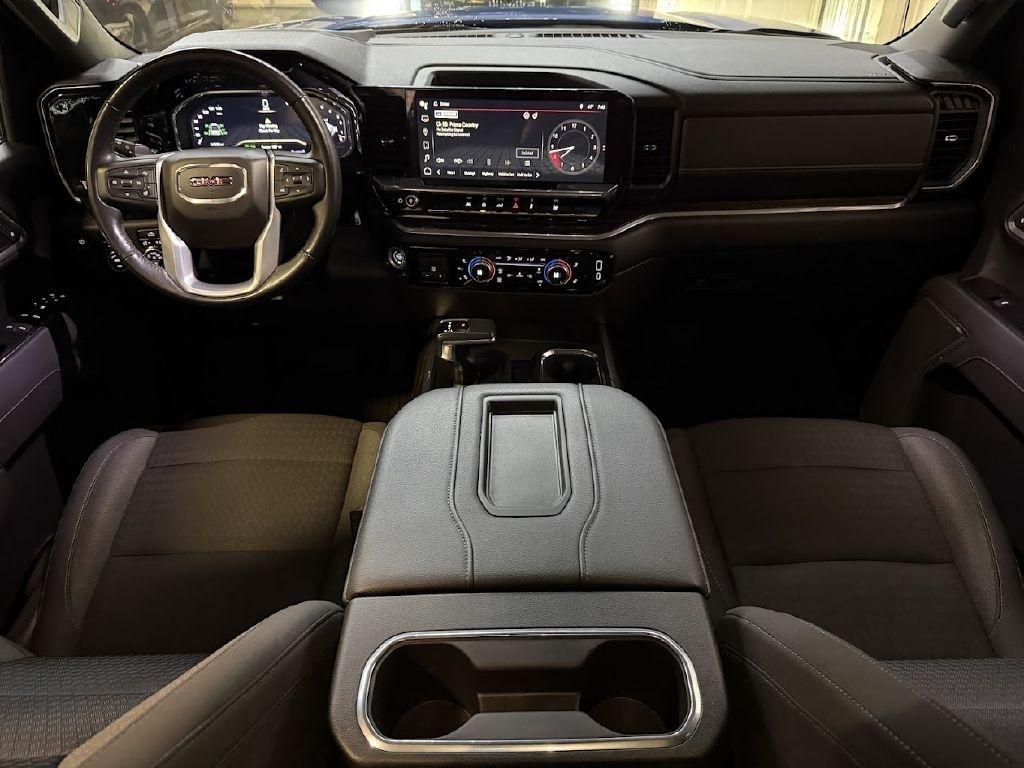 GMC Sierra 1500 Elevation Crew Cab 4WD 2022