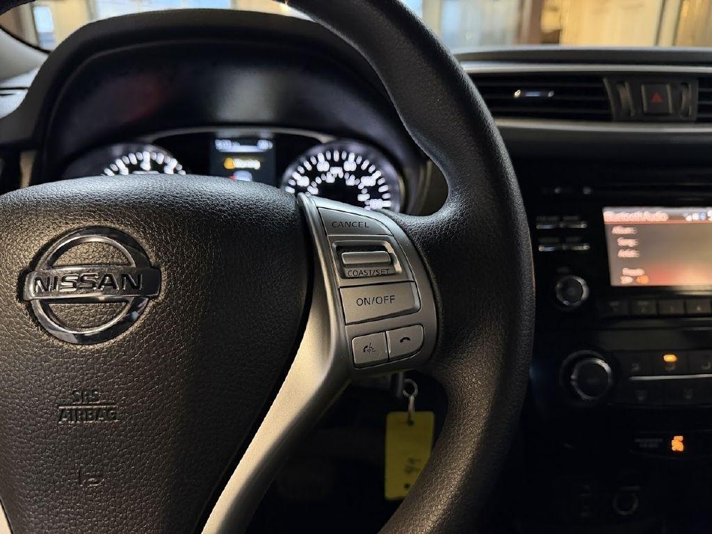 Nissan Rogue S 2WD 2016