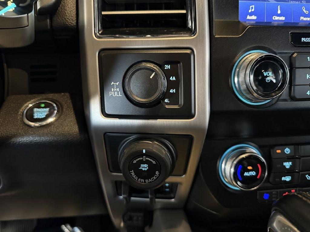 Ford F-150 Platinum 4WD SuperCrew 5.5' Box 2020