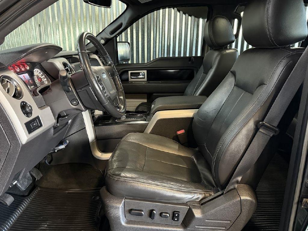 Ford F-150 XL SuperCrew 5.5-ft. Bed 4WD 2012