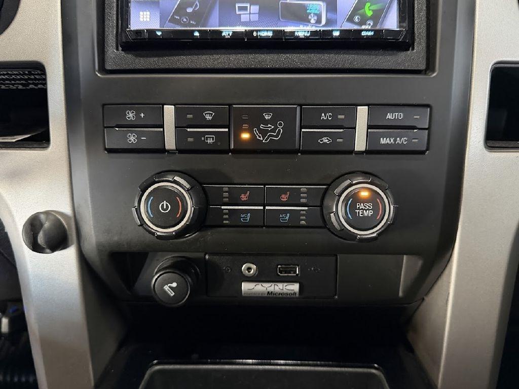 Ford F-150 XL SuperCrew 5.5-ft. Bed 4WD 2012