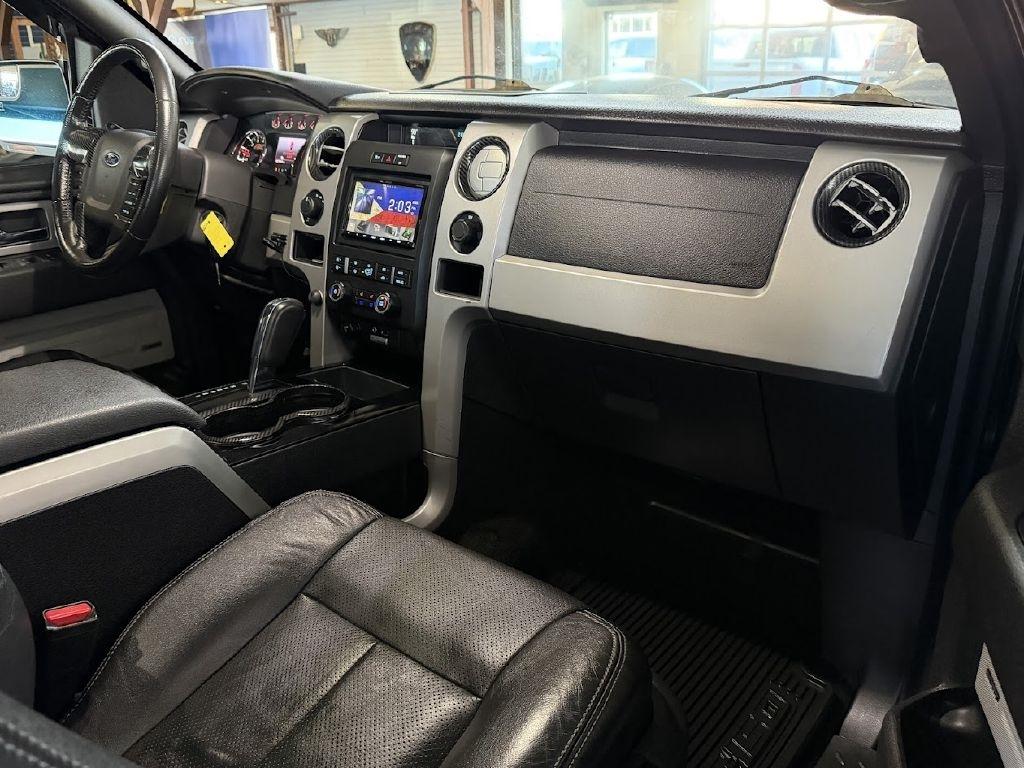 Ford F-150 FX4 SuperCrew 4WD 2012