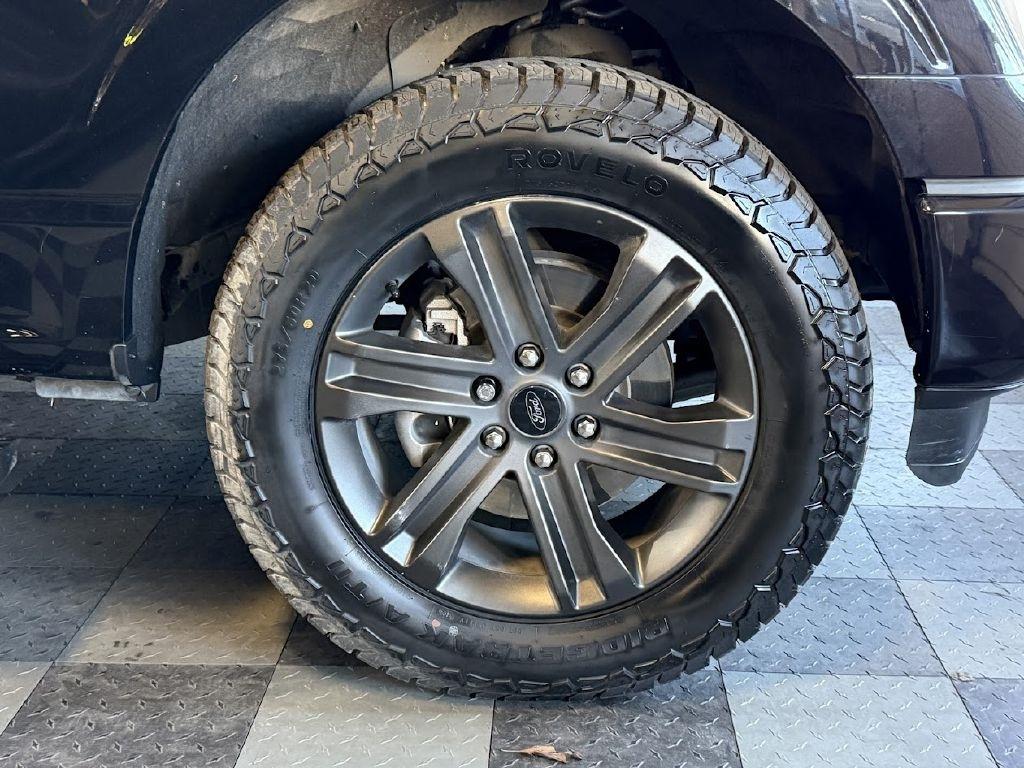 Ford F-150 Lariat 4WD SuperCrew 5.5' Box 2023