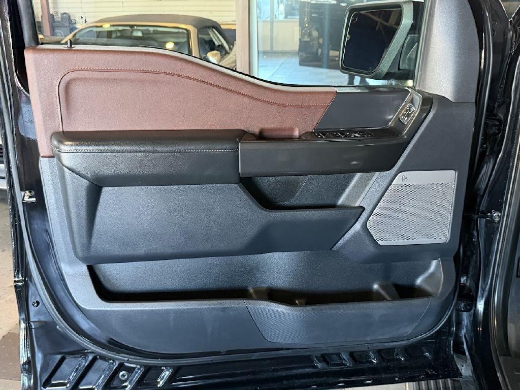 Ford F-150 Lariat 4WD SuperCrew 5.5' Box 2023