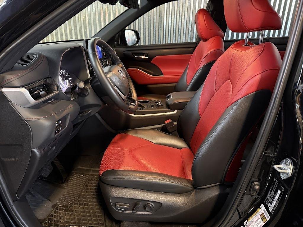 Toyota Highlander Others 2023