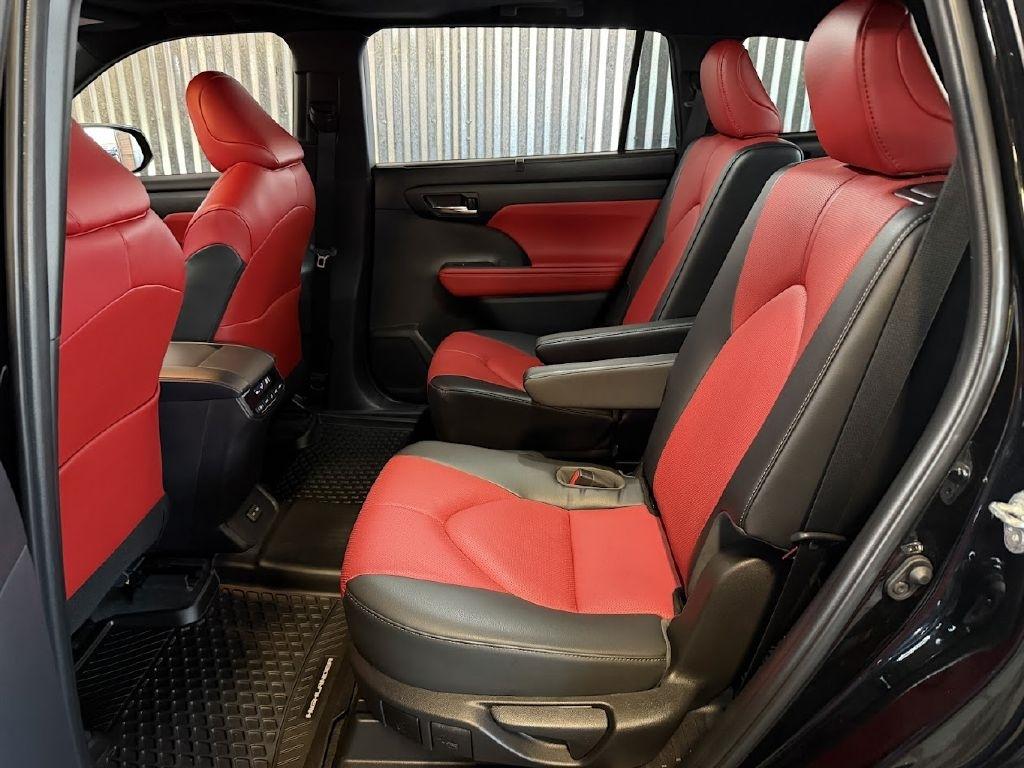 Toyota Highlander Others 2023