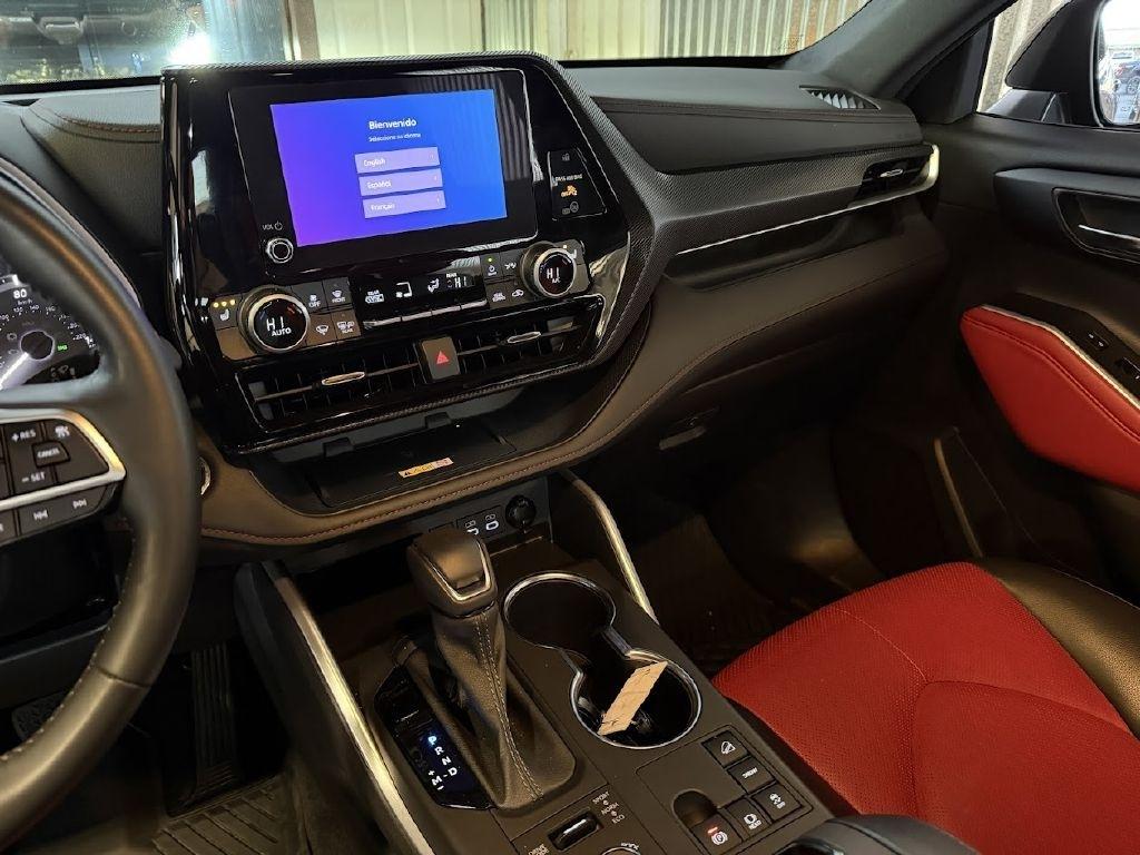 Toyota Highlander XSE 4D SUV AWD 2023