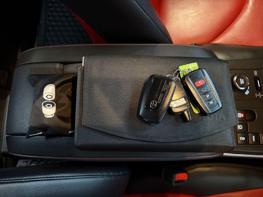 Toyota Highlander XSE 4D SUV AWD 2023