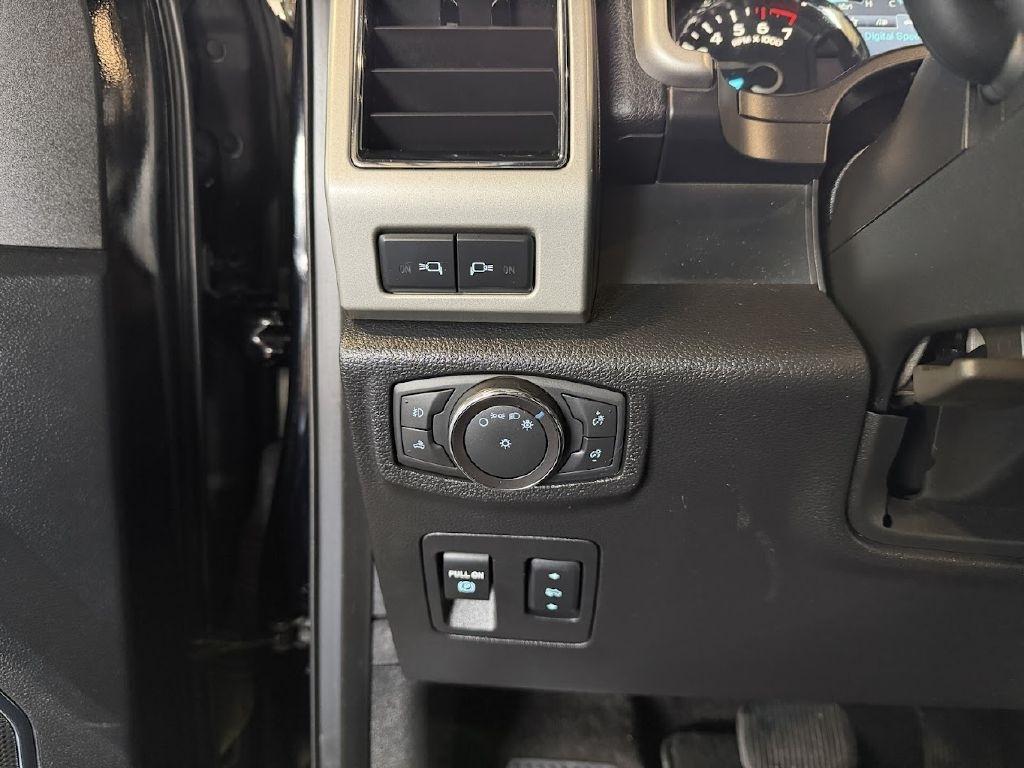 Ford F-150 XL SuperCrew 5.5-ft. Bed 4WD 2018