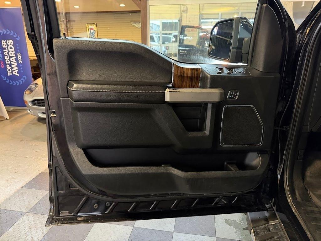 Ford F-150 Lariat SuperCrew 5.5-ft. Bed 4WD 2019