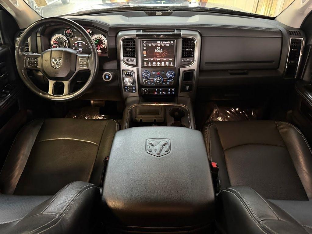 RAM 1500 Sport Crew Cab SWB 4WD 2016