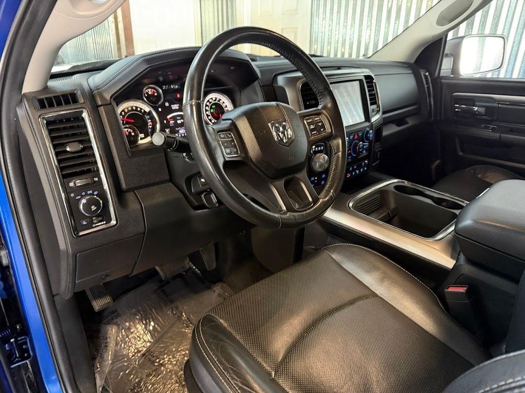 RAM 1500 Sport Crew Cab SWB 4WD 2016