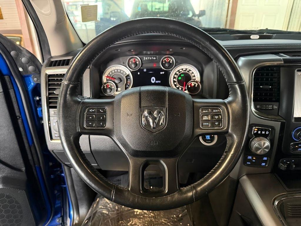 RAM 1500 Sport Crew Cab SWB 4WD 2016