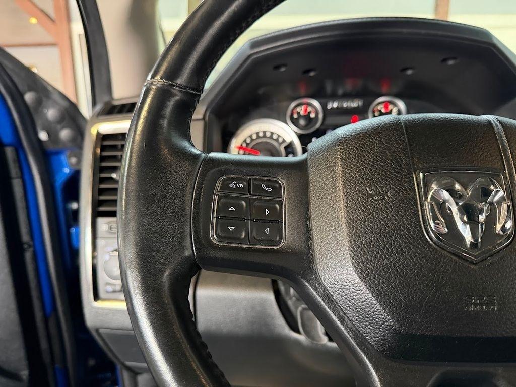 RAM 1500 Sport Crew Cab SWB 4WD 2016