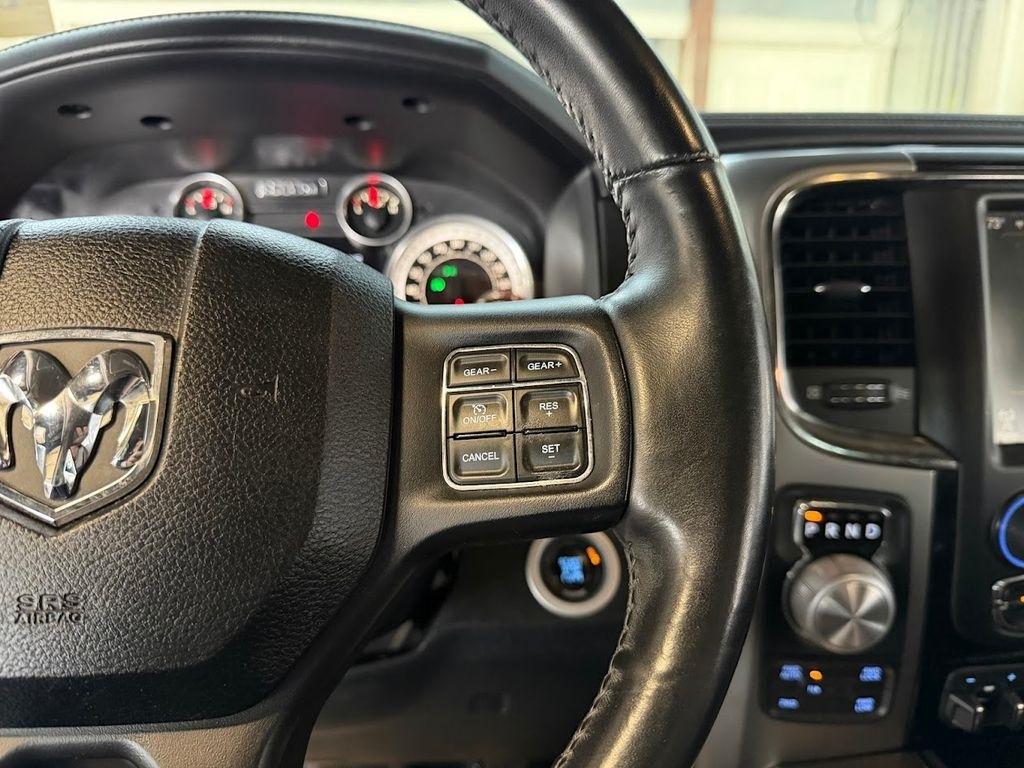 RAM 1500 Sport Crew Cab SWB 4WD 2016