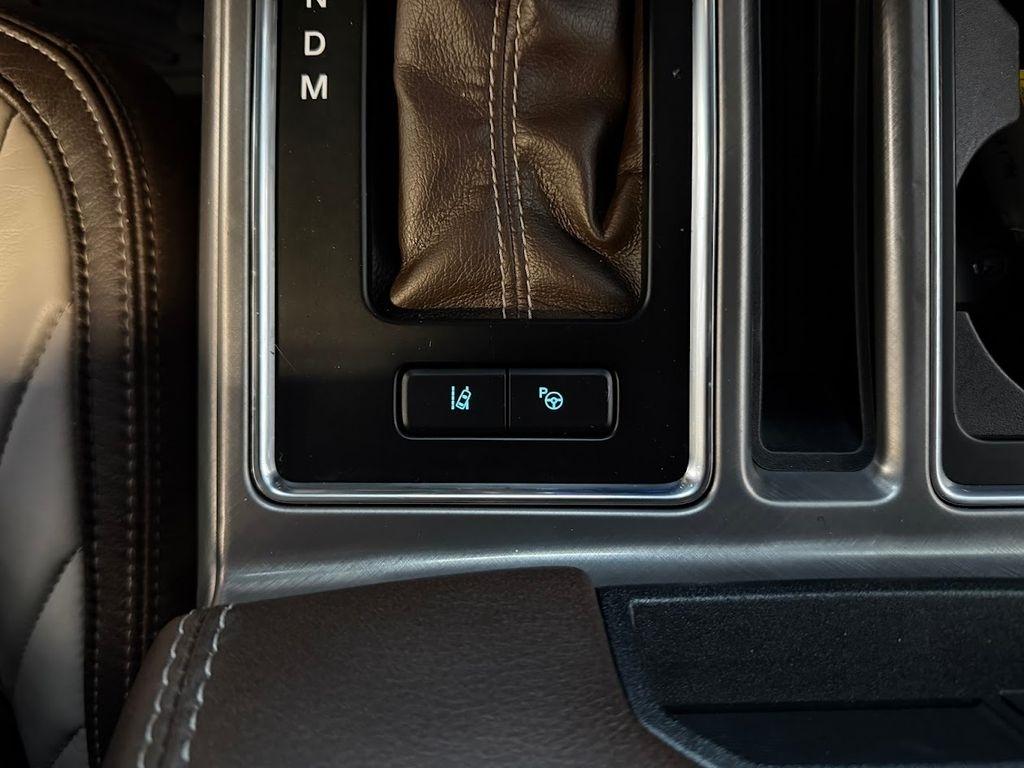 Ford F-150 Limited 4WD SuperCrew 5.5' Box 2019