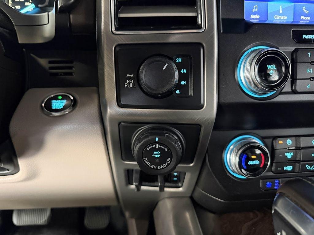 Ford F-150 Limited 4WD SuperCrew 5.5' Box 2019