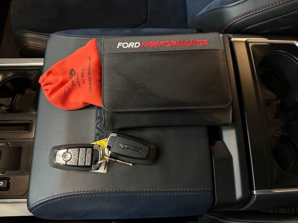 Ford F-150 Raptor SuperCrew 4WD 2023