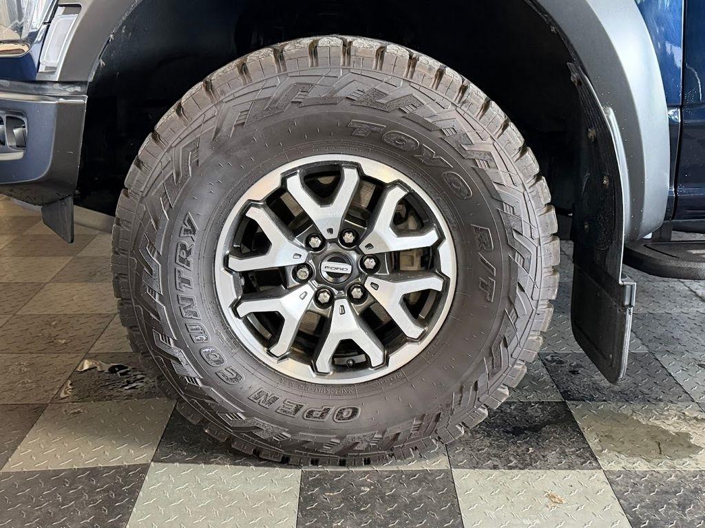 Ford F-150 Raptor SuperCrew 4WD 2023