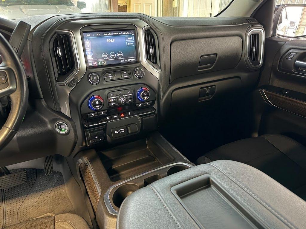 Chevrolet Silverado 1500 RST Crew Cab 4WD 2021