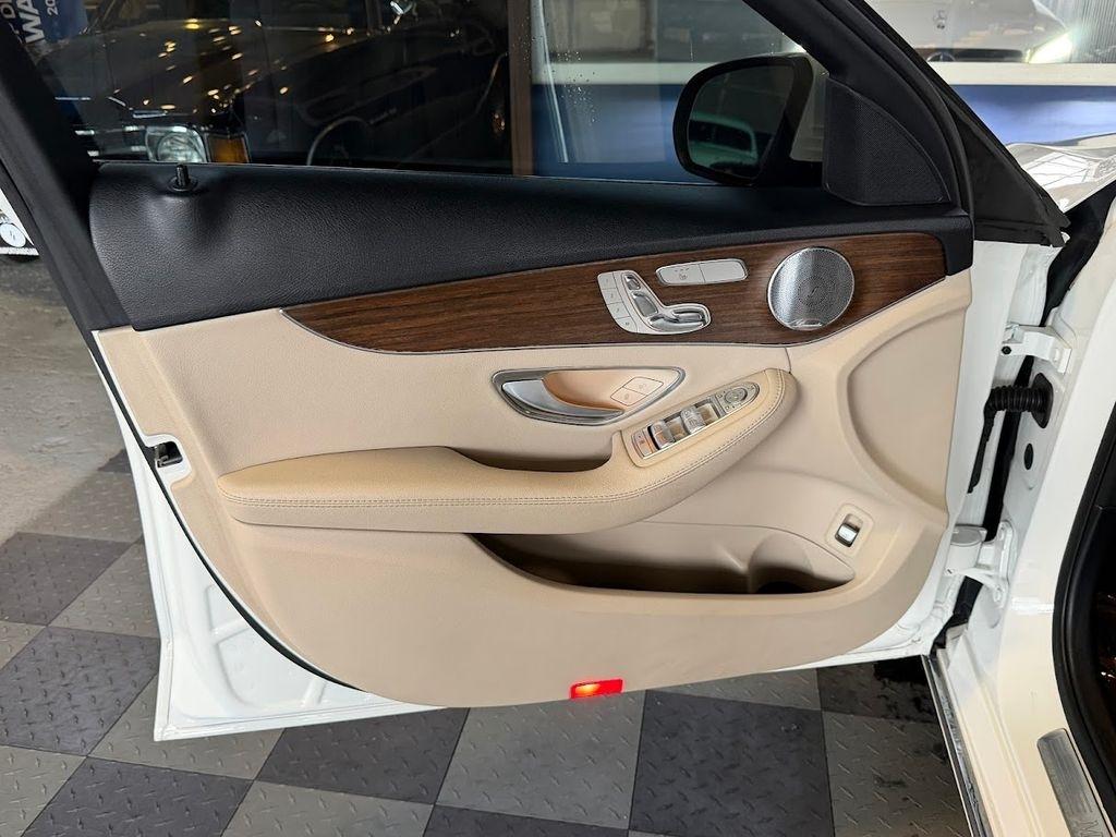 Mercedes-Benz C-Class C300 Sedan 2019