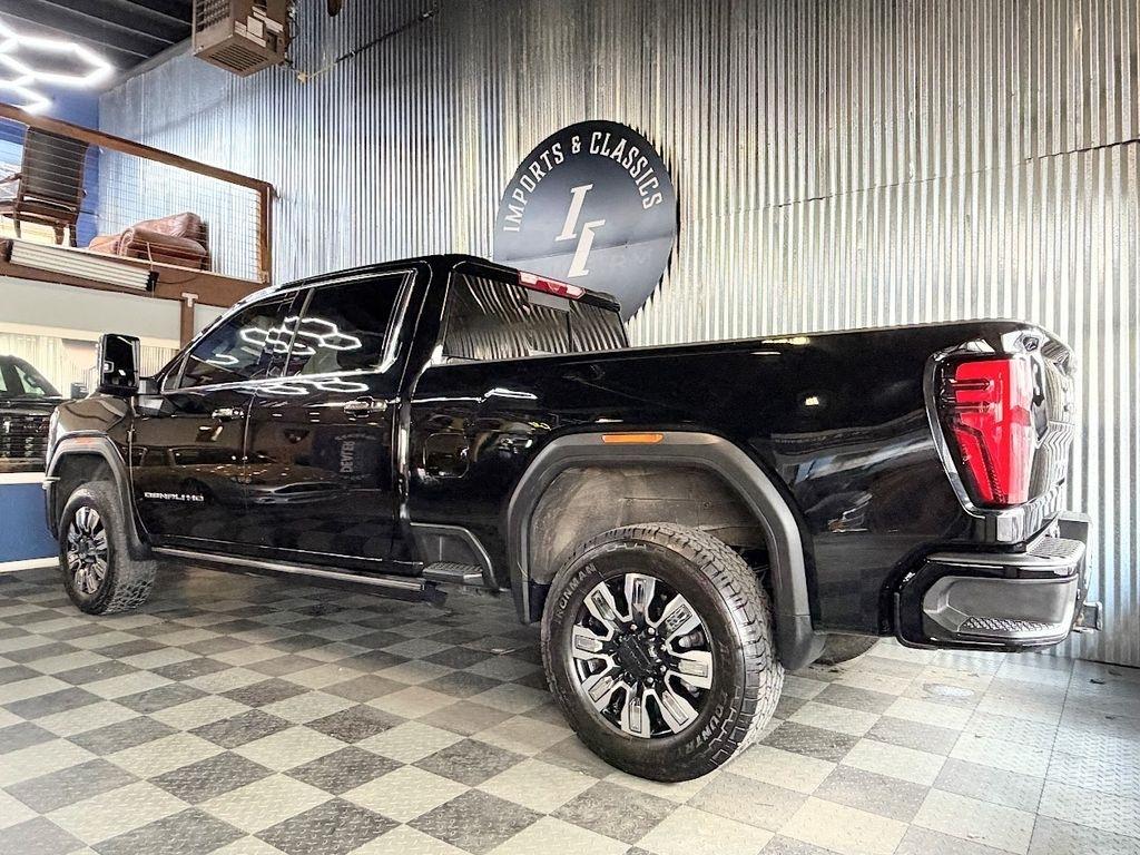 GMC Sierra 3500HD Denali Crew Cab 4WD 2025